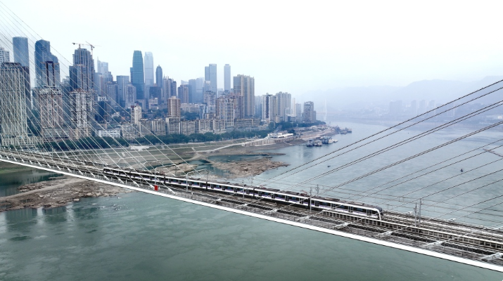 重庆“一桥两轨”今日通车(图3)